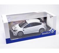 1:18 Ford Focus RS MK2 Pack RS Plus Frozen White 2009
