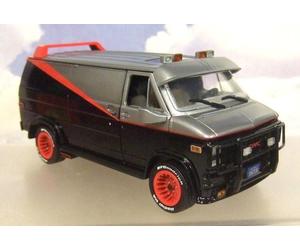 1/24 GREENLIGHT DIECAST 1983 GMC VANDURA VAN "THE A-TEAM" TV SERIES BLACK & GREY