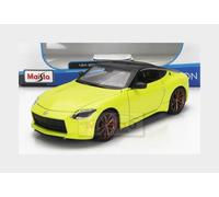 Nissan 400Z 2023 in yellow, 1:24 scale car model from Maisto, MAi32904