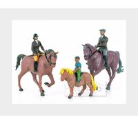 1:32 BRITAINS Accessories Horses With Figures Various LC40956 Model