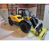 1:32 Telehandler New Holland TH7.42 Elite Loader Scale Britains Farm Model 43395