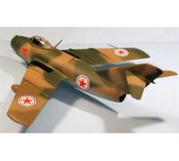 Trumpeter Plastic Model Kit Junkers Ju-87B-2/U4 Stuka 1:32 with Skis 03215