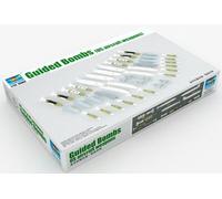 1:32 TRUMPETER KIT Us Aircraft Weapons Guided Bombs TR03305 Model