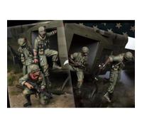 1/35 5pcs Resin Model Kit Vietnam War US Army Helicopter Crew Unpainted