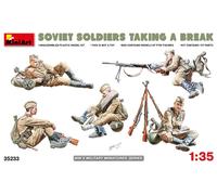 Miniart 1:35 - Soviet Soldiers Taking a Break