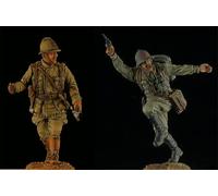1/35 Resin soldier miniature model kit WWII soldier resin model kit, unassembled and unpainted resin parts (2 persons) (s82J -2)