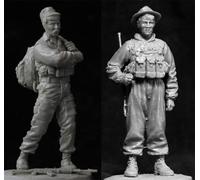 1/35 Resin soldier miniature model kit WWII soldier resin model kit, unassembled and unpainted resin parts (2 persons) (s82J -12)