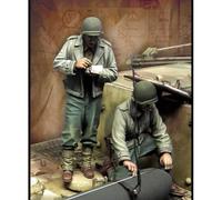 1/35 Scale WW2 US Infantry Resin Model Kit, 2 Figures, Unpainted | 1/35 scale, WW2 US infantry, two figures, unpainted resin kit, unassembled, static display model