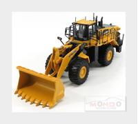 Komatsu WA600-8 Wheel Loader 1:50 Model 8127 Universal Hobbies