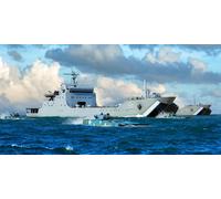 TRU06728 - Trumpeter 1:700 - PLA Navy Type 072A LST