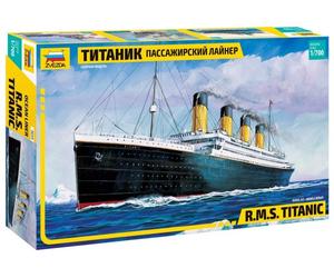 1:700 Zvezda Titanic Kit Z9059 Model