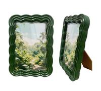 1 Pack Wave Shape Photo Frame Smooth Wavy Picture Frame Display Pictures Wavy Edge Vintage Scalloped Rustic Photo Frames for Wall Hanging Home Decor Photo Gallery Art (Green,4X6)