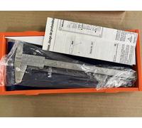 1 PCS NEW Mitutoyo 530-114 Vernier Caliper 0-200mm 0.05mm