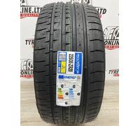 Accelera Phi ( 225/35 ZR20 93Y XL )