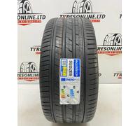 Accelera Phi ( 245/35 ZR19 93Y XL )
