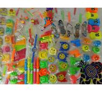 200 Party Bag Filler Toys -Favours Parcel Fete Lucky Dip Pinata Boys Girl Mix