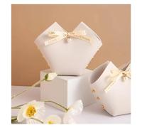 10PCS Distribute Leather Pink Gift Bags Wedding Favour Bag for Guest Mini Handbag with Ribbon Candy Packaging Box Party Decor For Parties(C-white)