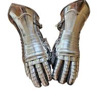 16th Century European Plate Armour Gauntlets, Articulated Finger Steel Mittens, Wearable Medieval Knight Gloves for Re-enactment & Display(A)