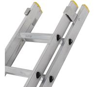 18 Rung Aluminium Double Section Extension Ladder with Stabiliser Feet | 2.5m Closed / 4m Extended | EN131 Professional | Slip-Step-D-Twin