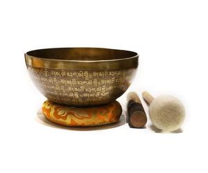 18cm Authentic Nepalese Hand Beaten Meditation Bowl Set with Cushion & Mallet for Yoga, Mindfulness & Chakra Therapy