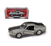 1968 Shelby GT 500KR Silver 1/18 Diecast Model Car by Road Signature