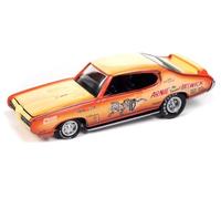 1969 Pontiac GTO Orange & Cream Fade w/Graphics Arnie The Farmer Beswick Racing Champions Mint 2023 Release 1 Limited Edition 2500 Pieces Worldwide 1/64 Diecast Model Racing Champions RC016-RCSP029B