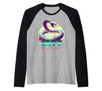 1977 Year of the Snake 80s Retro Vaporwave Chinese Zodiac Raglan Baseball Tee