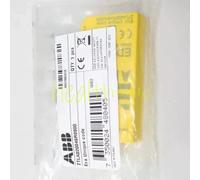 1PCS New ABB 2TLA020046R0900 safety sensor 10157370