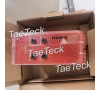 1PC New in Box SCHNEIDER XPSUAT13A3AP Harmony Safety Module DHL Fedex Shipping