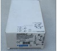 1PC NEW Telemecanique XUK2AKSNL2T fk