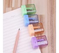 1Pc Random Color Manual Portable Pencil Sharpener for Student Office Stationery Pencil Sharpeners Pencil Mini Sharpeners Writing and Correction Supplies