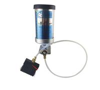 1pcs Paint Hang with Brush Automatic Refueling Cup D350 High Temperature Lubricat Oil Drip Cup with Adjustable Flow Rate(Silver)