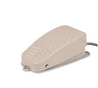 1PCS TFS-3 FS-3 Pedal Foot Switch Aluminum Shell Self-resetting Silver Contact Control Power Supply With Wire GFS-3 220V 10A(100cm)