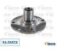 1x Wheel Hub for OPEL ASCONA C ASTRA CLASSIC F ASTRA F ASTRA G VAICO V40-6206