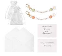 2-Letter Keychain Set, Small Daisy Beaded Decoration, Retro Literary Style, Personalized Customized Gifts.