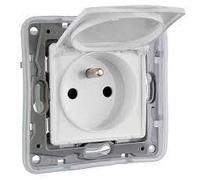 2 MODULE WHITE 1X Z/U SOCKET WITH NILOE FLAP COVERS 764537