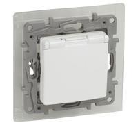 2 MODULE WHITE SOCKET 1X Z/U WITH FLAPS IP44 NILOE 764561