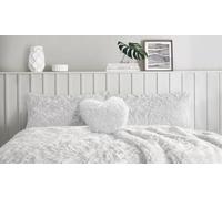 2 Pack Teddy Cuddles Pillowcase Cover Ultra Soft, Warm & Fluffy Thermal Pillow Cases Fit 50cm x 75cm Cozy Bed Pillow Covers Super Soft Hotel Quality Easy Care pillowcases (White)