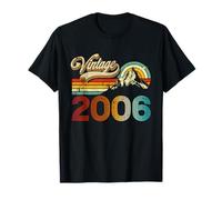 20 Years Old Gifts Vintage Born in 2006 Retro 20th Birthday T-Shirt