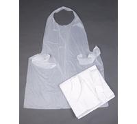 200 White Disposable Polythene Aprons On A Roll, 26" x 40"