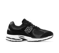 (9) New Balance 2002 Mens Casual Trainers in Black White