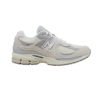 New Balance 2002r trainers in off-white UK 11 (EU 45½)