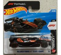 2026 Hot Wheels McLAREN FORMULA 1 TEAM with Protector Track Aces F1