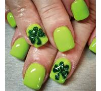 24 Pcs Festival Day Press On Nails Short Square False Clovers Stick On Glossy Green Acrylic