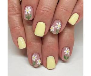 24 Pcs Short Square False Nails Flowers Yellow Acrylic Glossy Full Covers Stick on for Woman