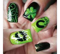 24Pcs Irish Acrylic False Nails Short Coffin Styles Press on Nails With Green Shamrock Art For Patrick's Day Decoration