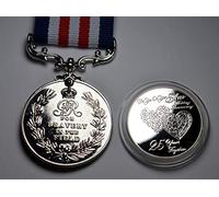 25th SILVER WEDDING ANNIVERSARY Commemorative & Capsule with 'Bravery in the Field' Service Medal! Gift/Present 25 Years Together 999 Silver