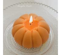 2PCS Scented Pumpkin Candle, Halloween Candle Handmade Soy Candles Danish Pastel Room Decor Aesthetic Scented Aromatherapy Cute Shaped Decorations 4.5 * 6.1cm