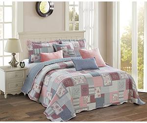 3-Piece Printed Patchwork Quilted Bedspread Set Fine Decor Super King 275 x 250 cm - Hotel Quality Hypoallergenic Soft Microfiber Bed Throw for Bedroom Bedding with 2 Pillow Shams