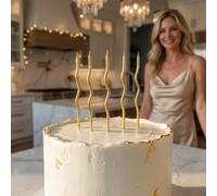 30 Pcs Metallic Spiral Birthday Candles with Holders, Long Thin Cake Candles for Birthday Party Decoration, Elegant Twisty Cupcake Candles for Wedding, Anniversary, Baby Shower (Gold)